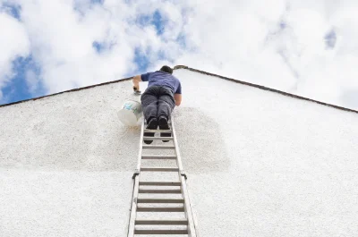 Peinture extérieure à Gennes-sur-Seiche — façades et ravalement